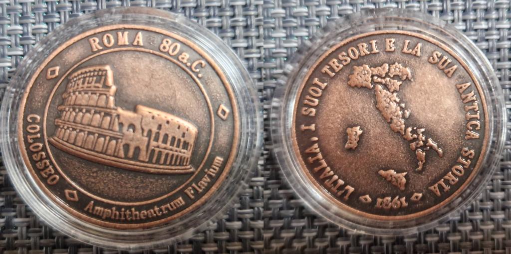 Vatikán mellett szuvenír bolt - készérme